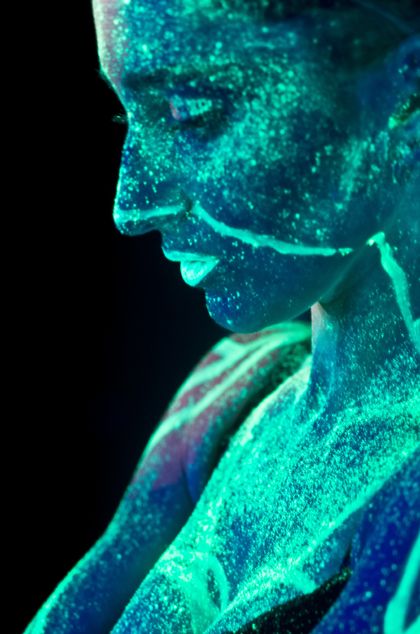 Tanya_Fluorescent (6).jpg